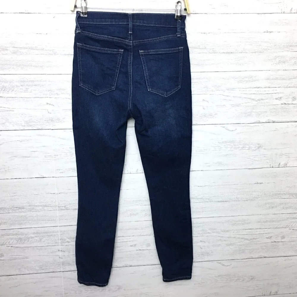Gap Jeans Women's True Skinny High Rise Dark Wash Distressed size 0 length 27
